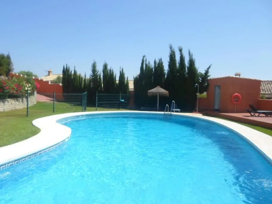 023 Enchanting 4 Bed Traditional Townhouse In Benalmadena Costa