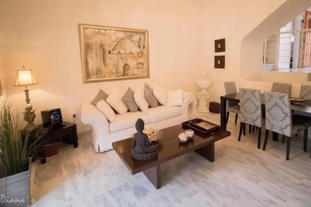 Casa vacanze 023 Enchanting 4 Bed Traditional Townhouse In Benalmadena Costa
